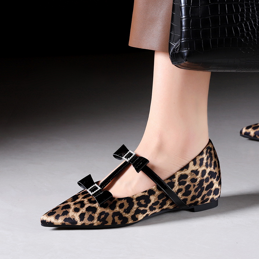 French Pointed Toe Mary Jane Shoes for Women Leopard Print Rhinestone Bow Inner Height Increase Low Top One-Strap